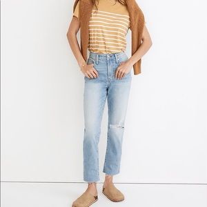 The Curvy Perfect Vintage Jean in Coney Wash: Destroyed edition